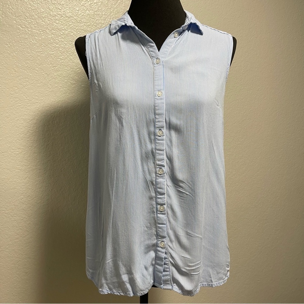H&M Divided Sleeveless Button Down Blue Pinstriped Top Size 8